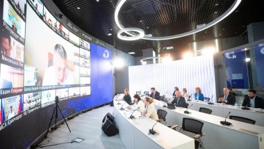 Министр сельского хозяйства Оксана Лут провела заседание оперативного штаба Минсельхоза в павильоне Координационного центра Правительства РФ на выставке «Россия»
